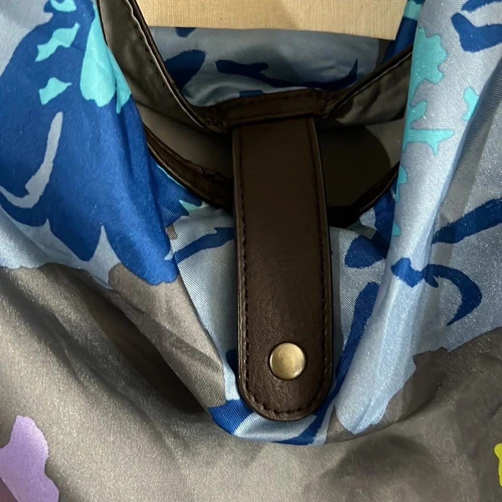Old Navy silky gray floral print scarf hobo bag